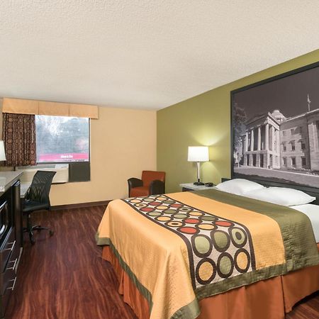 Отель Super 8 By Wyndham Raleigh North East Экстерьер фото